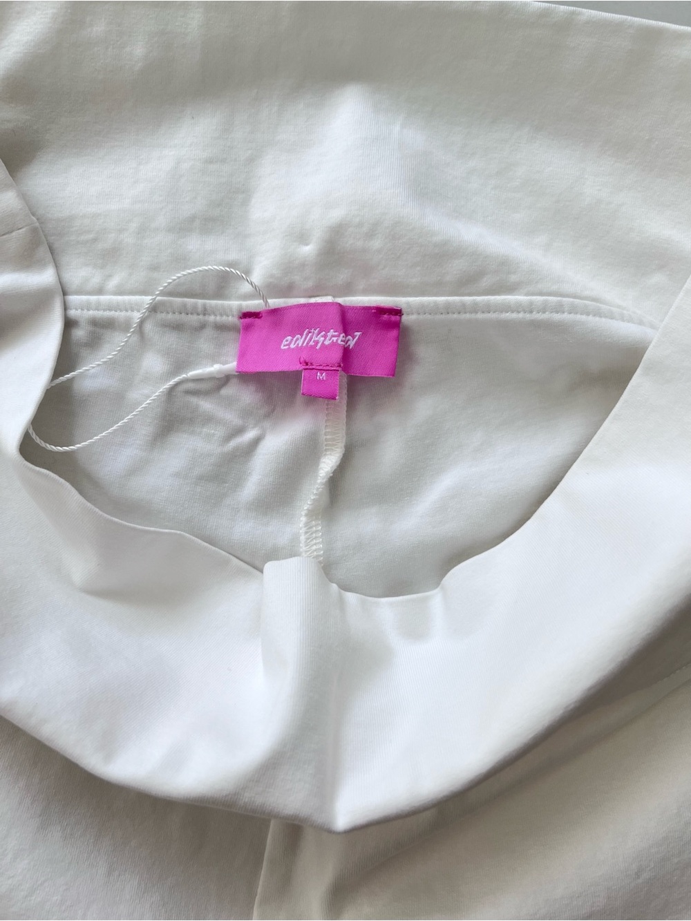 Edikted White Pablo Foldover shorts size medium - like new - Picture 6 of 6